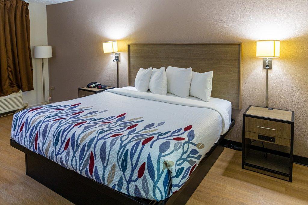 Red Roof Inn Savannah - Richmond Hill I-95 Екстер'єр фото