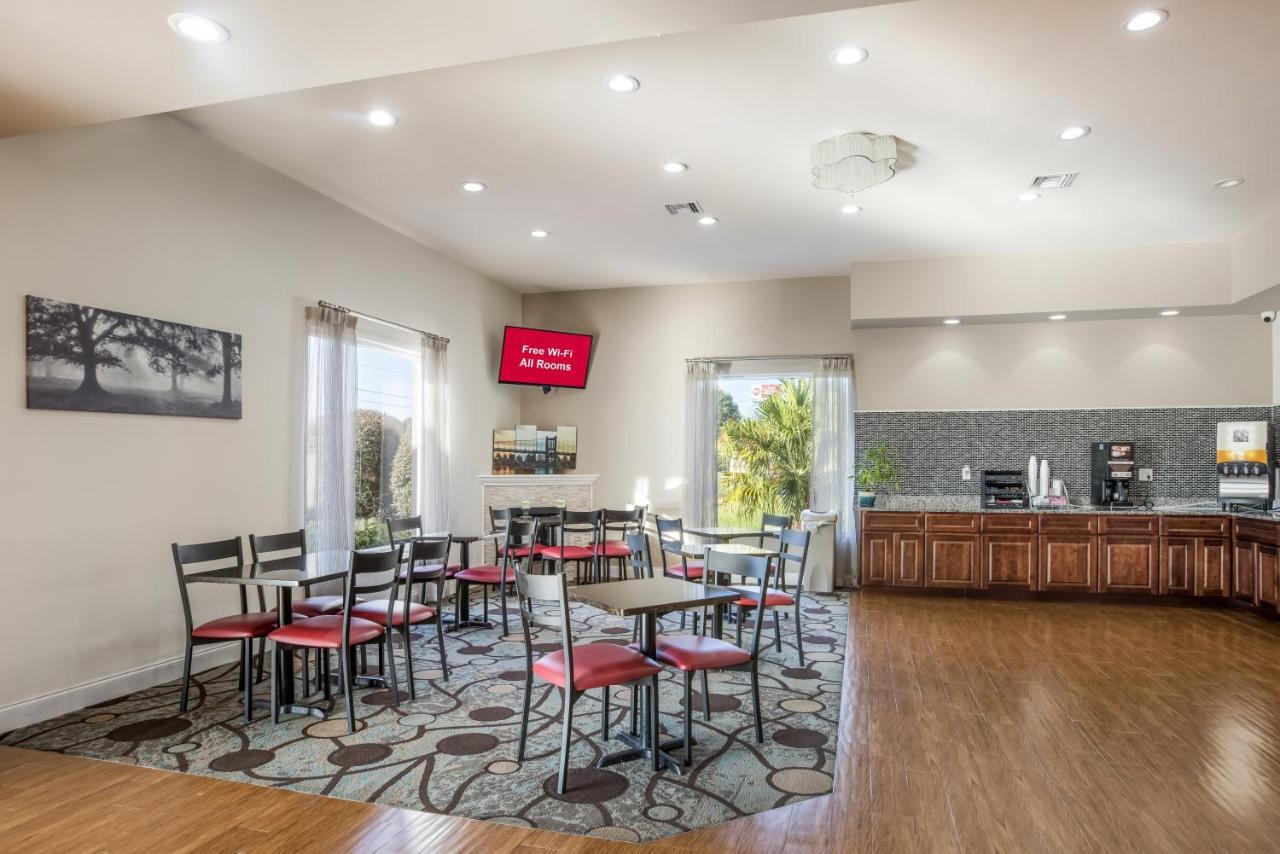 Red Roof Inn Savannah - Richmond Hill I-95 Екстер'єр фото