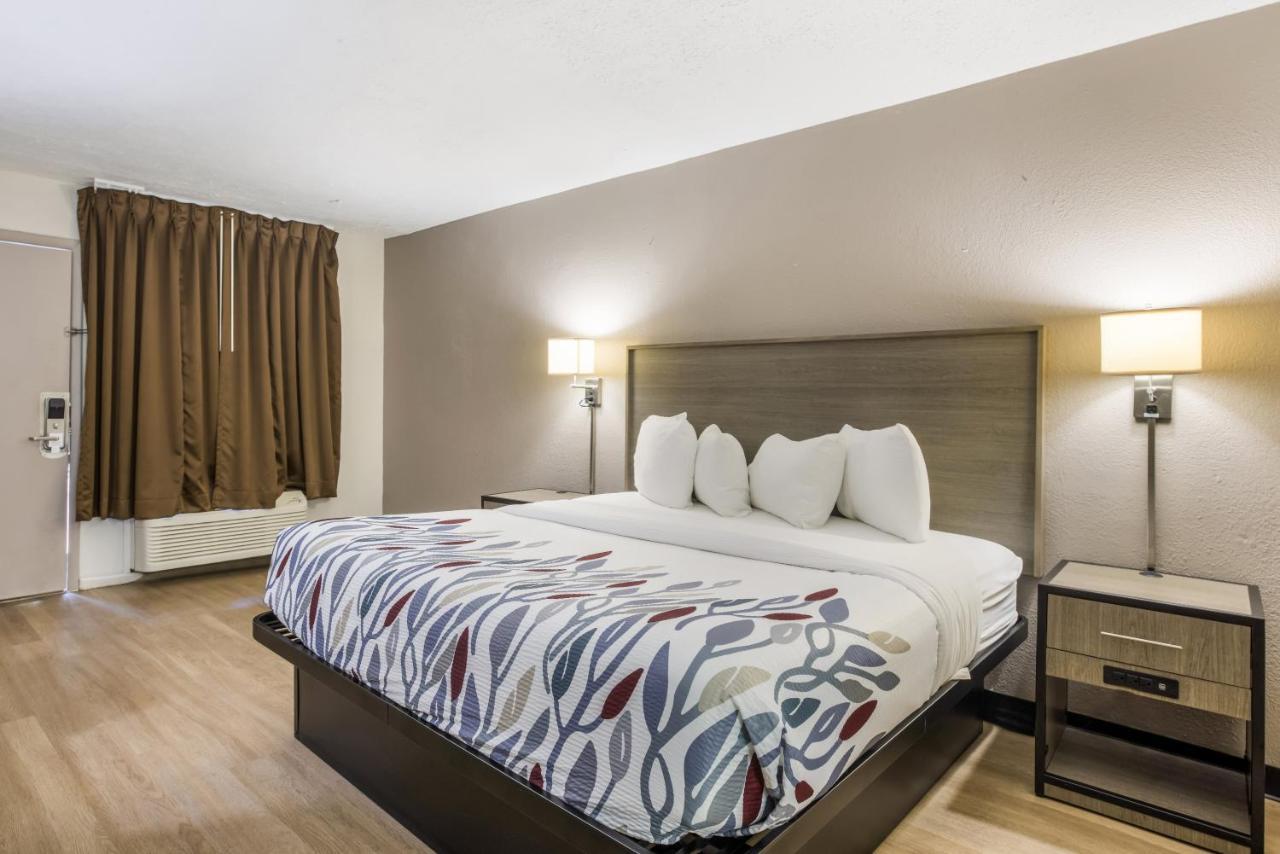Red Roof Inn Savannah - Richmond Hill I-95 Екстер'єр фото