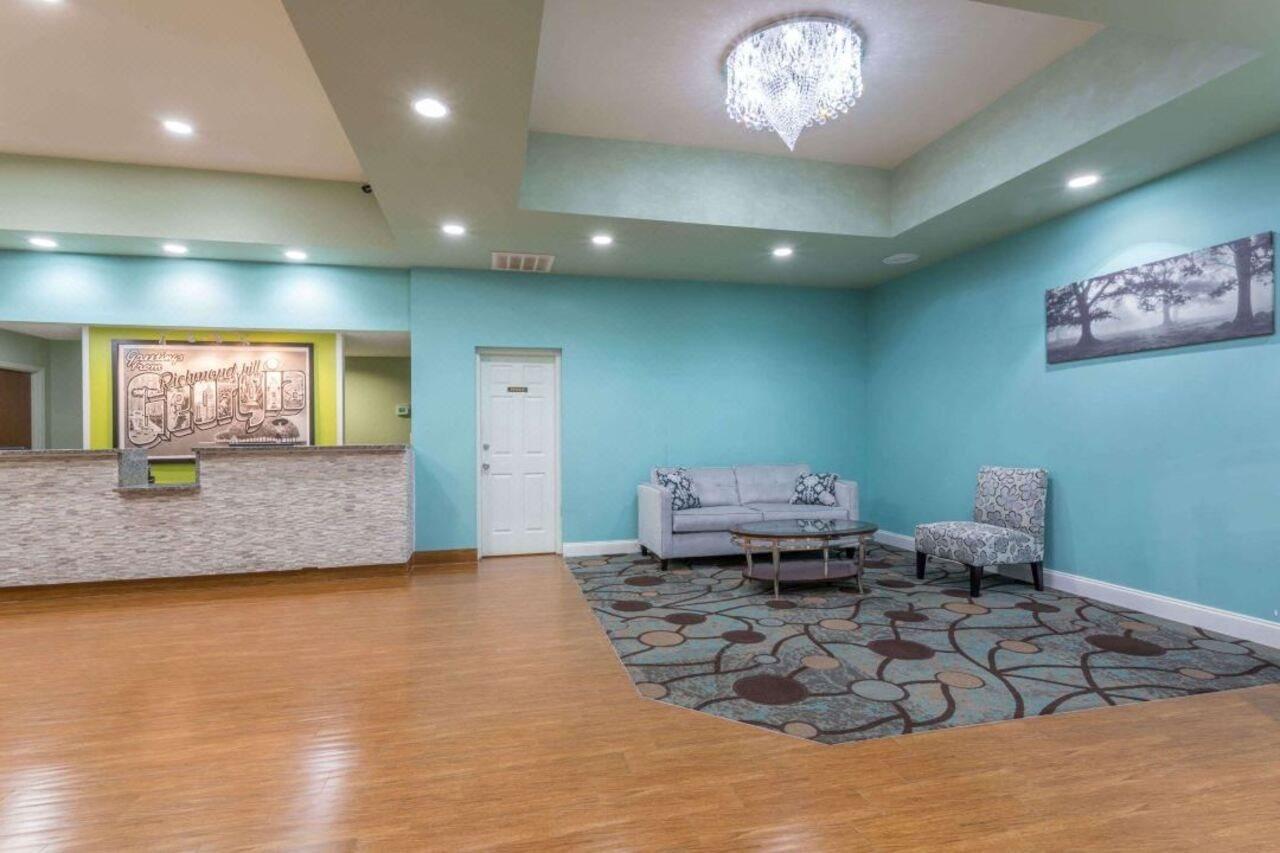 Red Roof Inn Savannah - Richmond Hill I-95 Екстер'єр фото