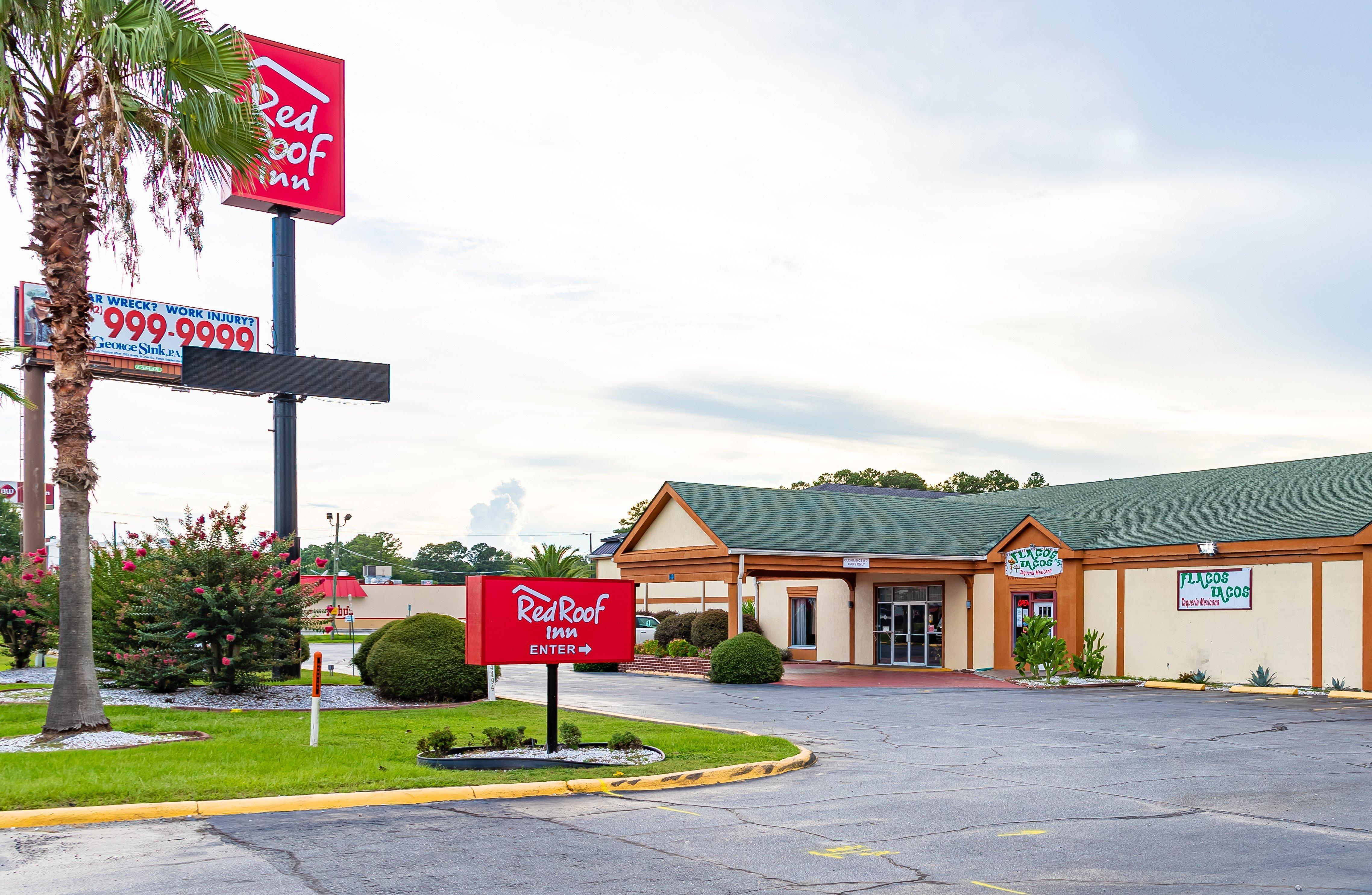 Red Roof Inn Savannah - Richmond Hill I-95 Екстер'єр фото