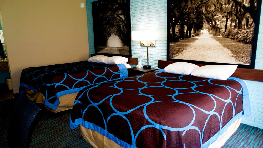 Red Roof Inn Savannah - Richmond Hill I-95 Екстер'єр фото